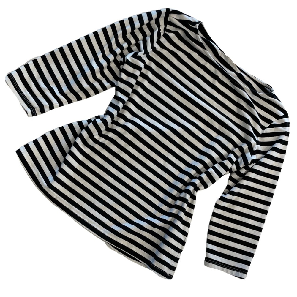 Ruby Rd. Woman’s Black and White Striped Top